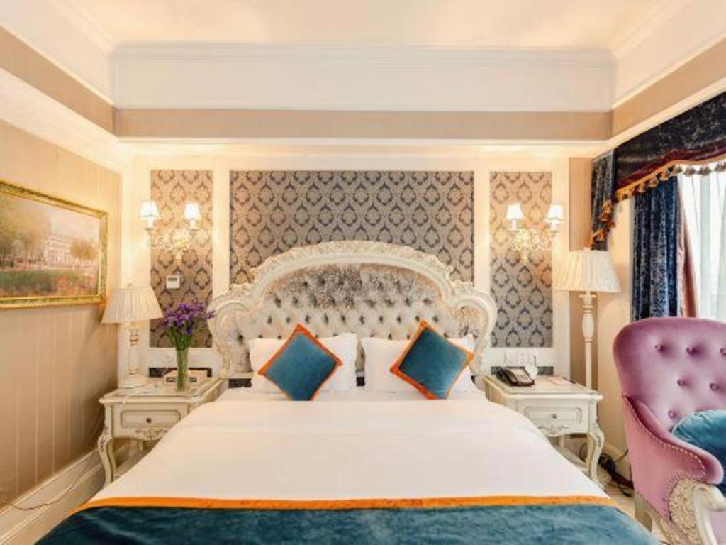 Chengdu French Theme Gold Palace Екстер'єр фото
