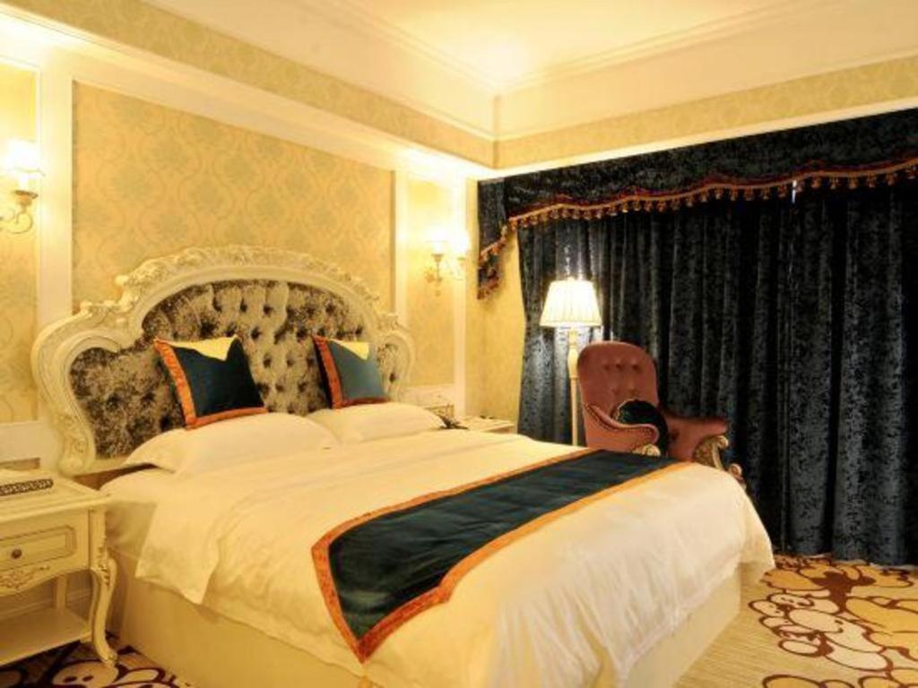 Chengdu French Theme Gold Palace Екстер'єр фото
