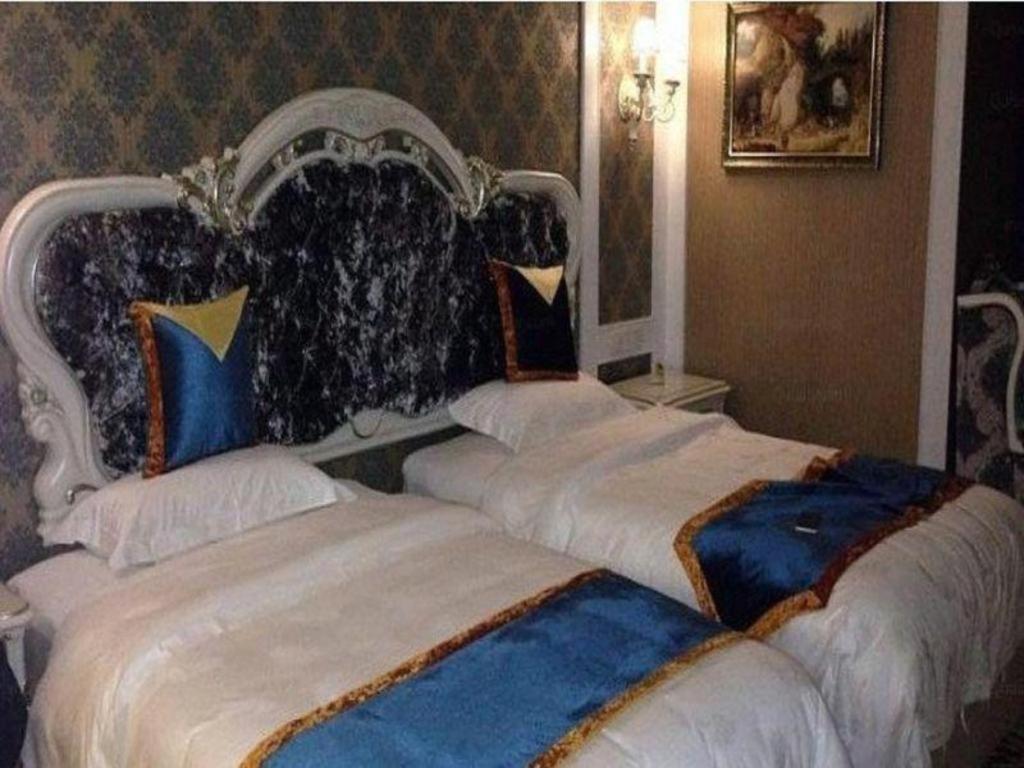 Chengdu French Theme Gold Palace Екстер'єр фото