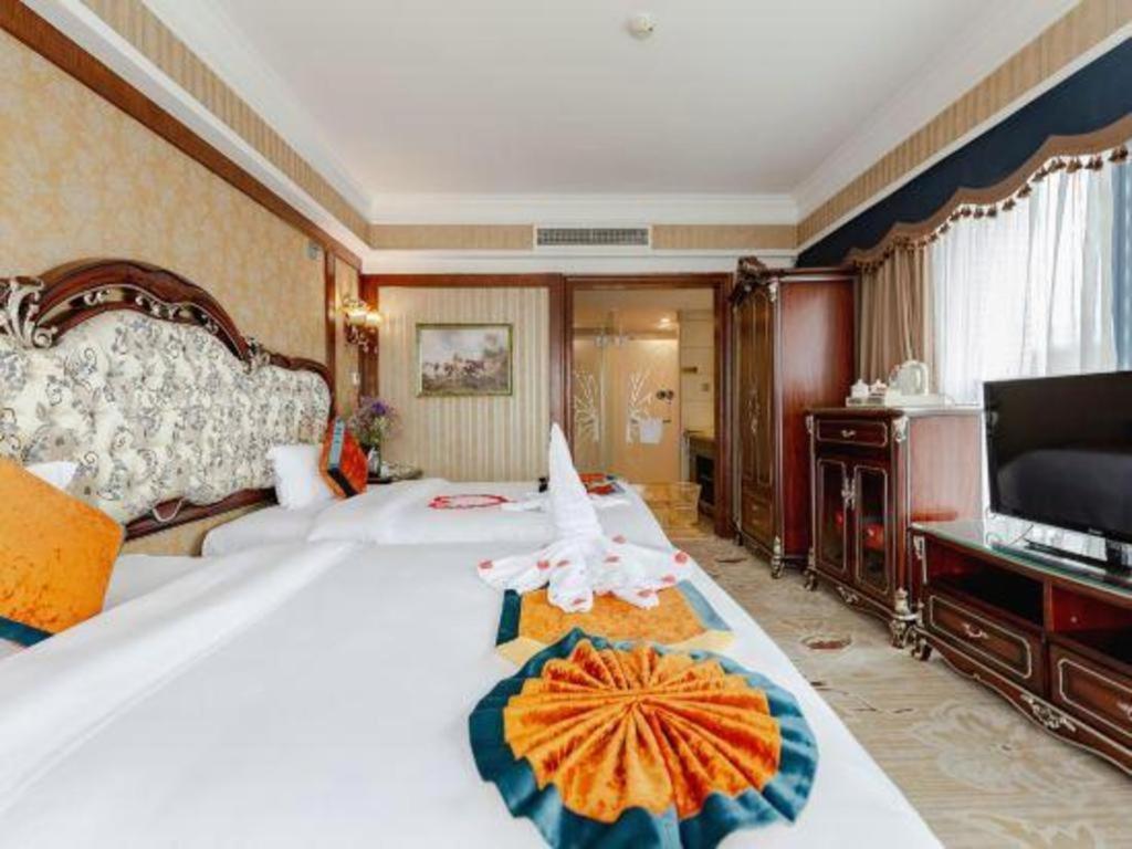 Chengdu French Theme Gold Palace Екстер'єр фото